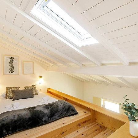 Lovelystay - Vila Burgaes Porto Bagian luar foto