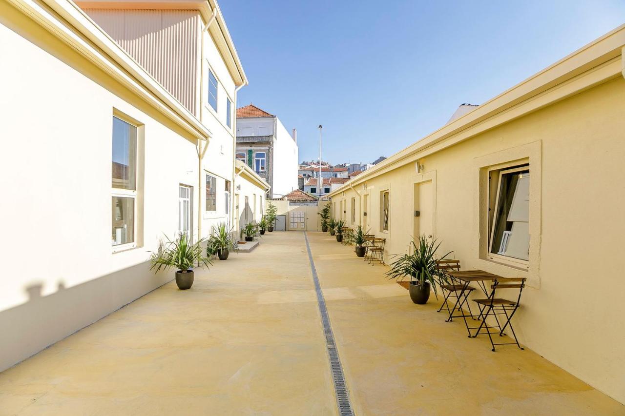 Lovelystay - Vila Burgaes Porto Bagian luar foto