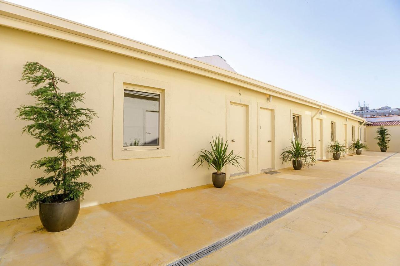 Lovelystay - Vila Burgaes Porto Bagian luar foto