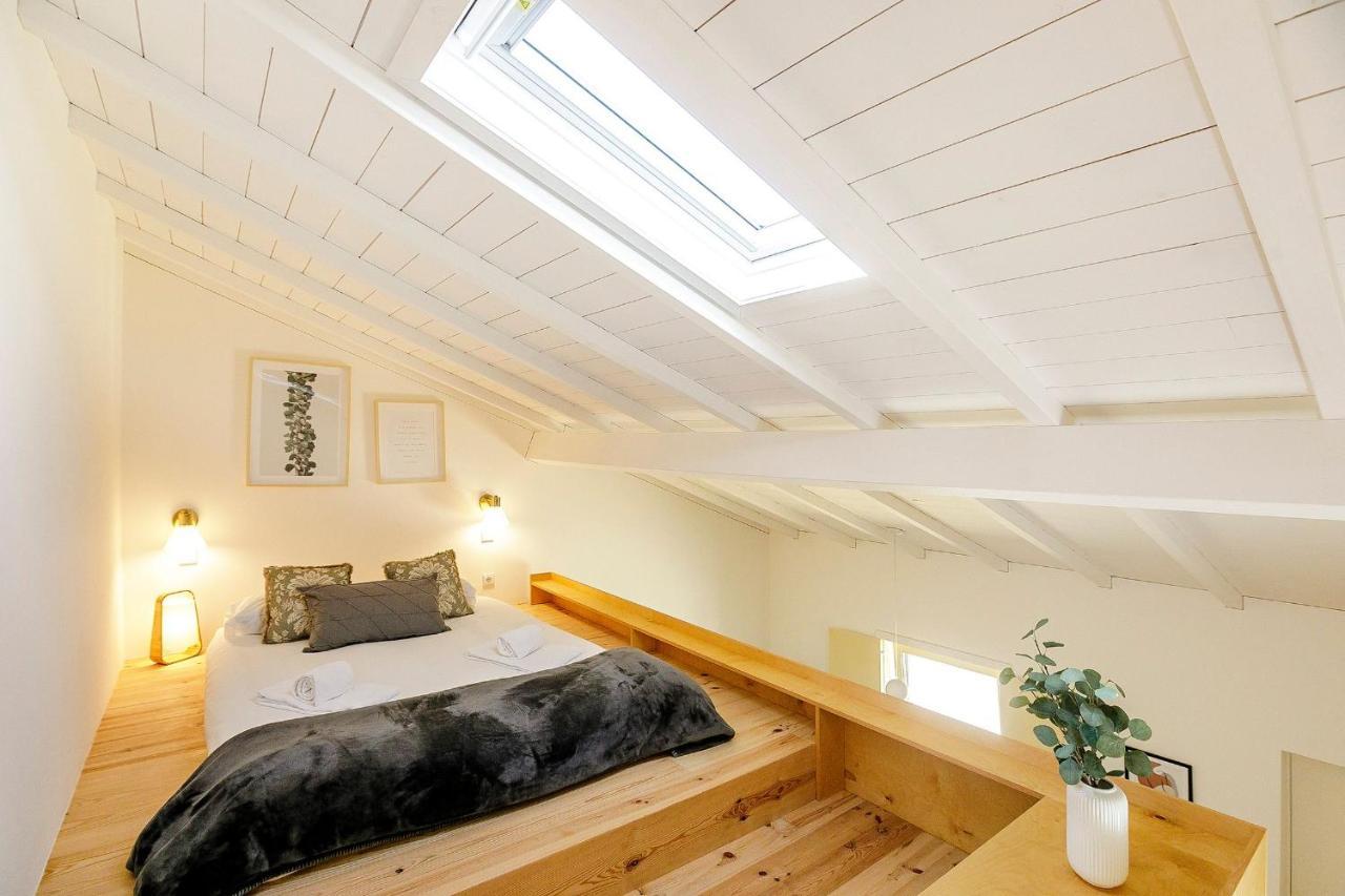 Lovelystay - Vila Burgaes Porto Bagian luar foto