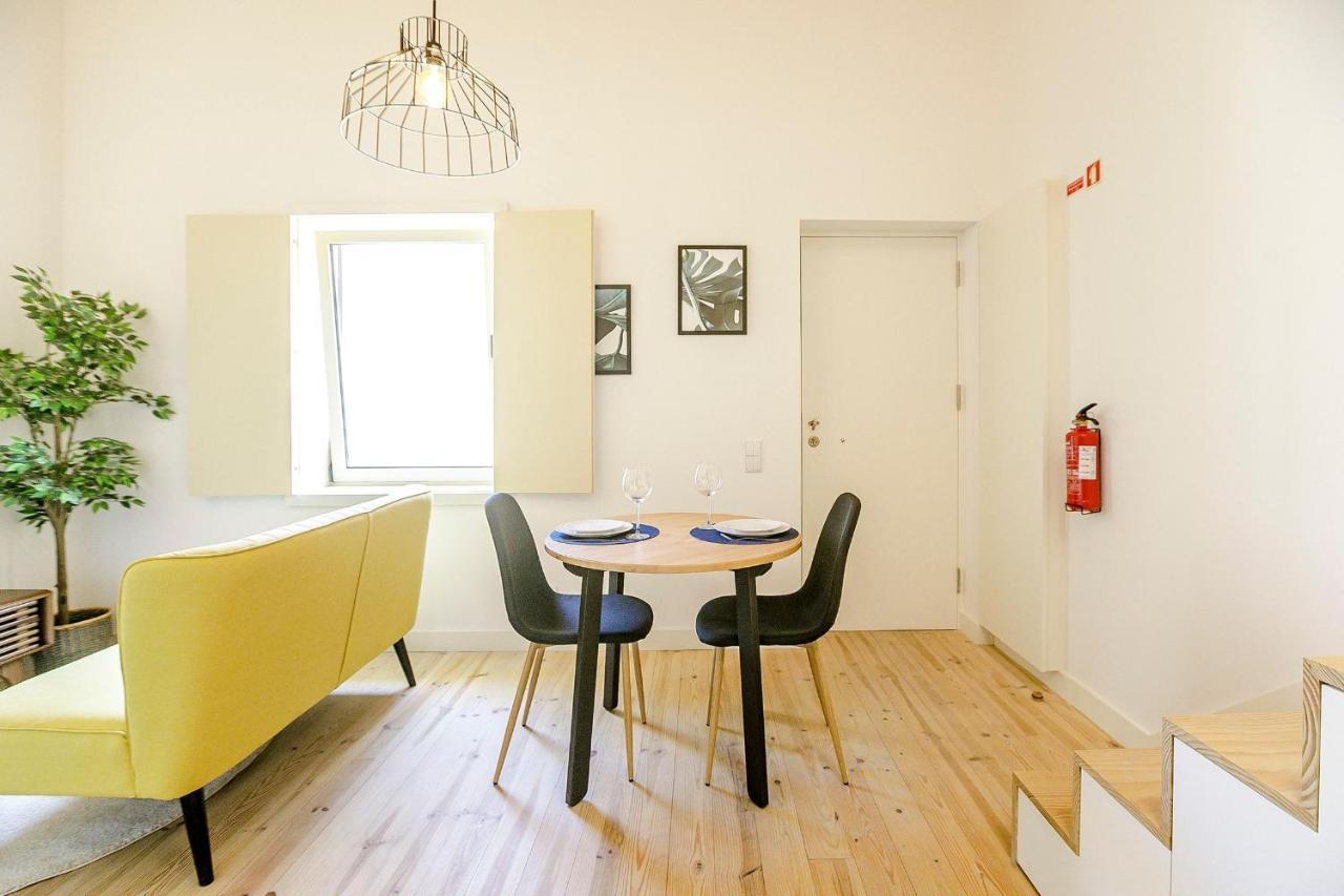 Lovelystay - Vila Burgaes Porto Bagian luar foto