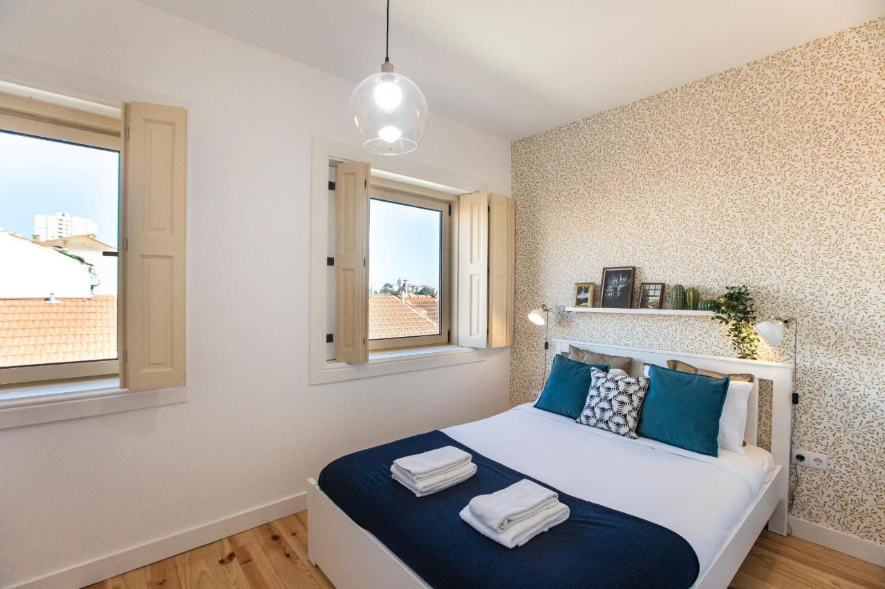 Lovelystay - Vila Burgaes Porto Bagian luar foto