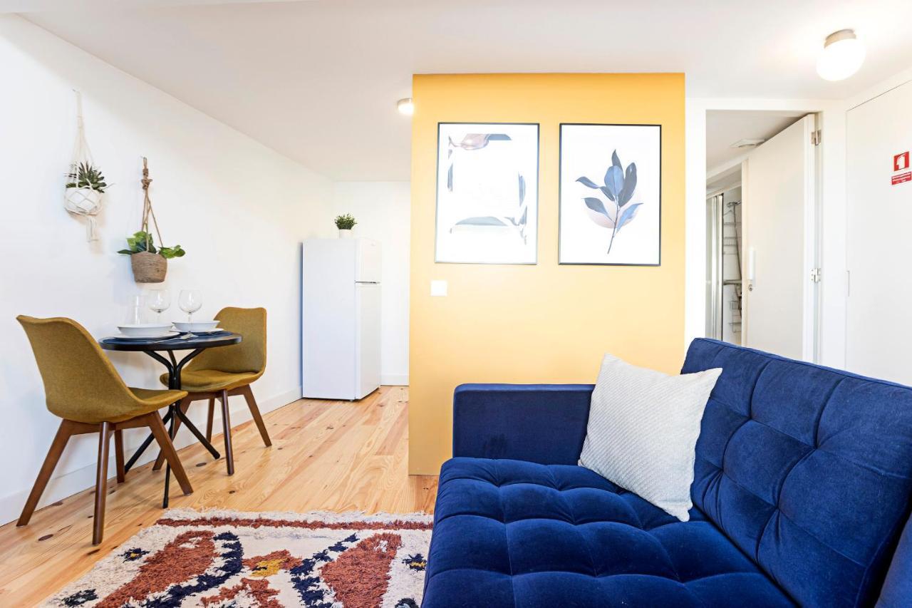 Lovelystay - Vila Burgaes Porto Bagian luar foto